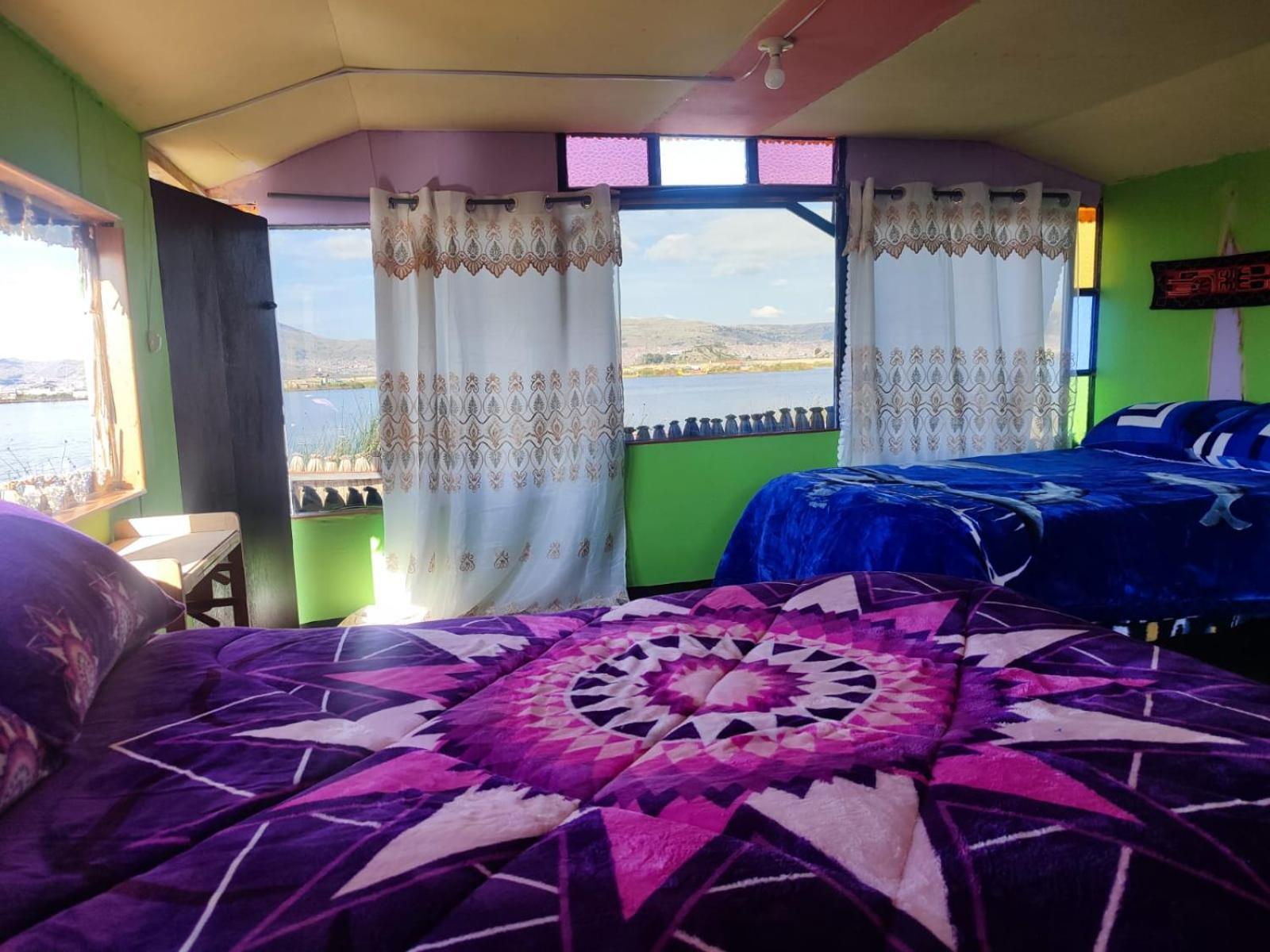 Urosfood & Titiqaqa Lodge Kültér fotó