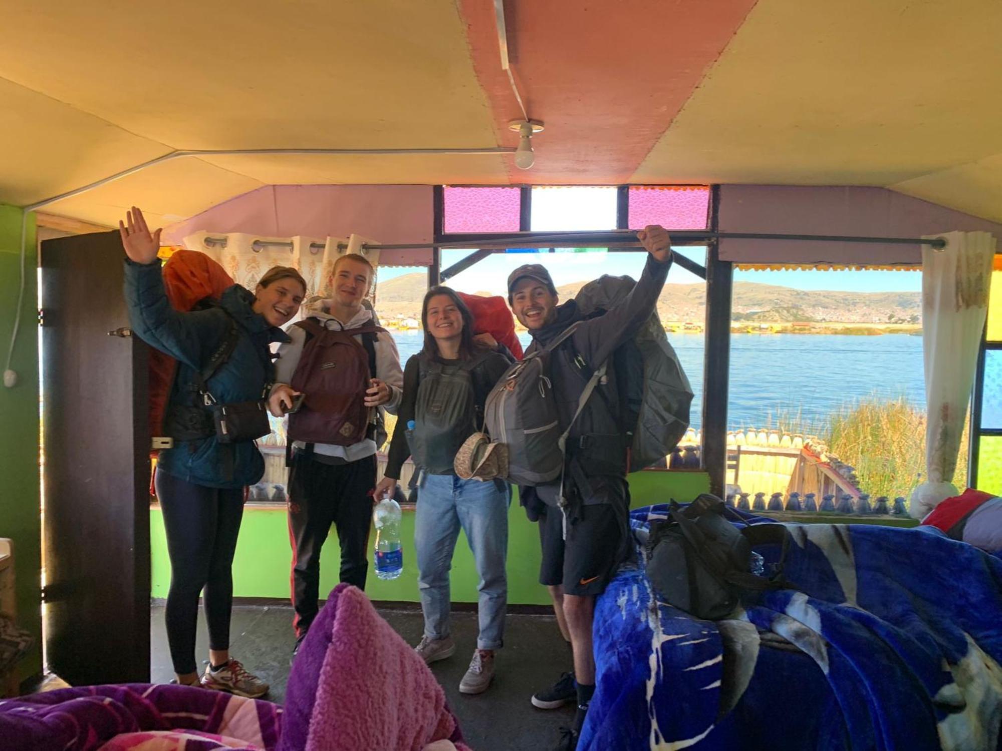 Urosfood & Titiqaqa Lodge Kültér fotó