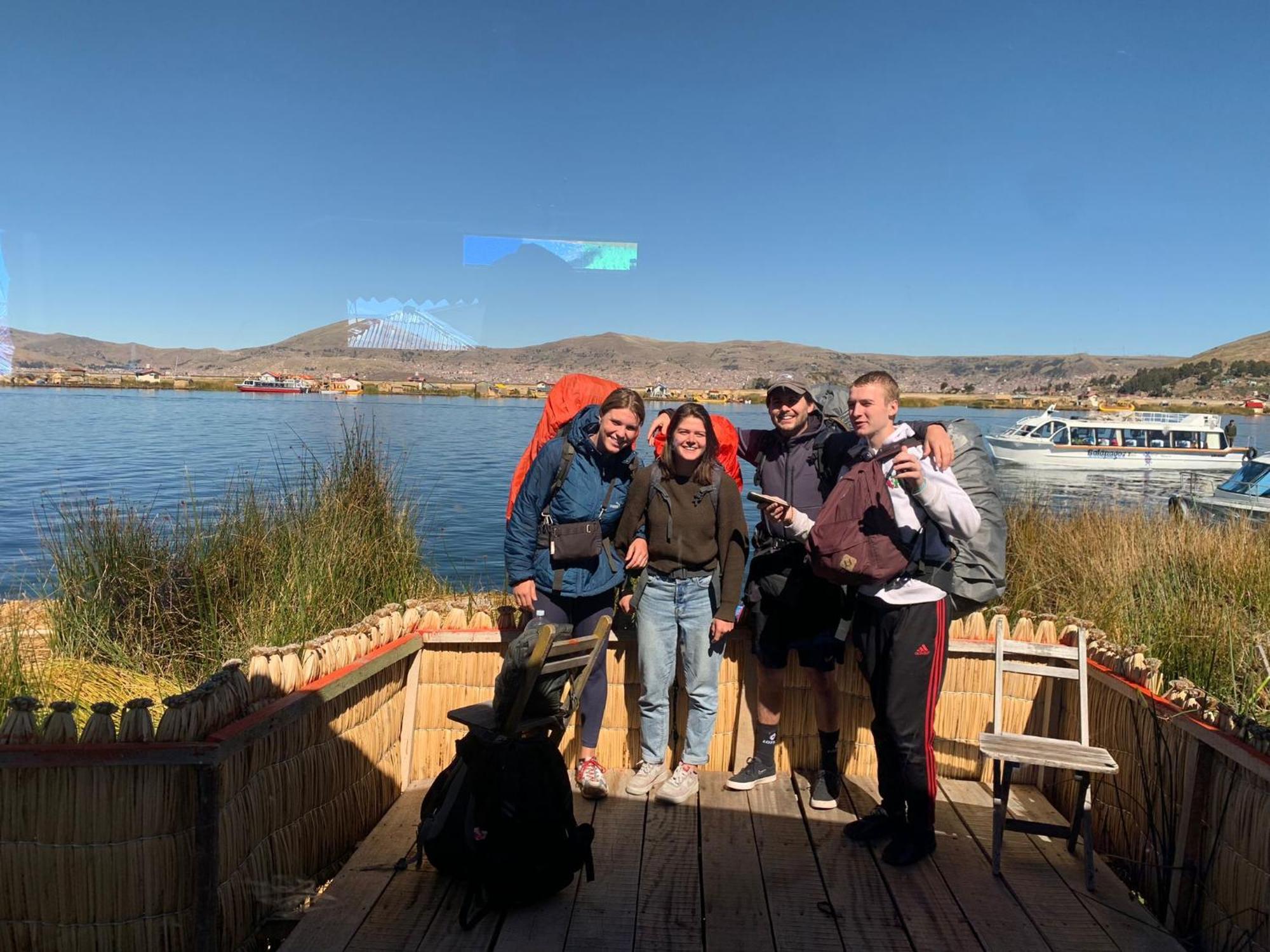 Urosfood & Titiqaqa Lodge Szoba fotó